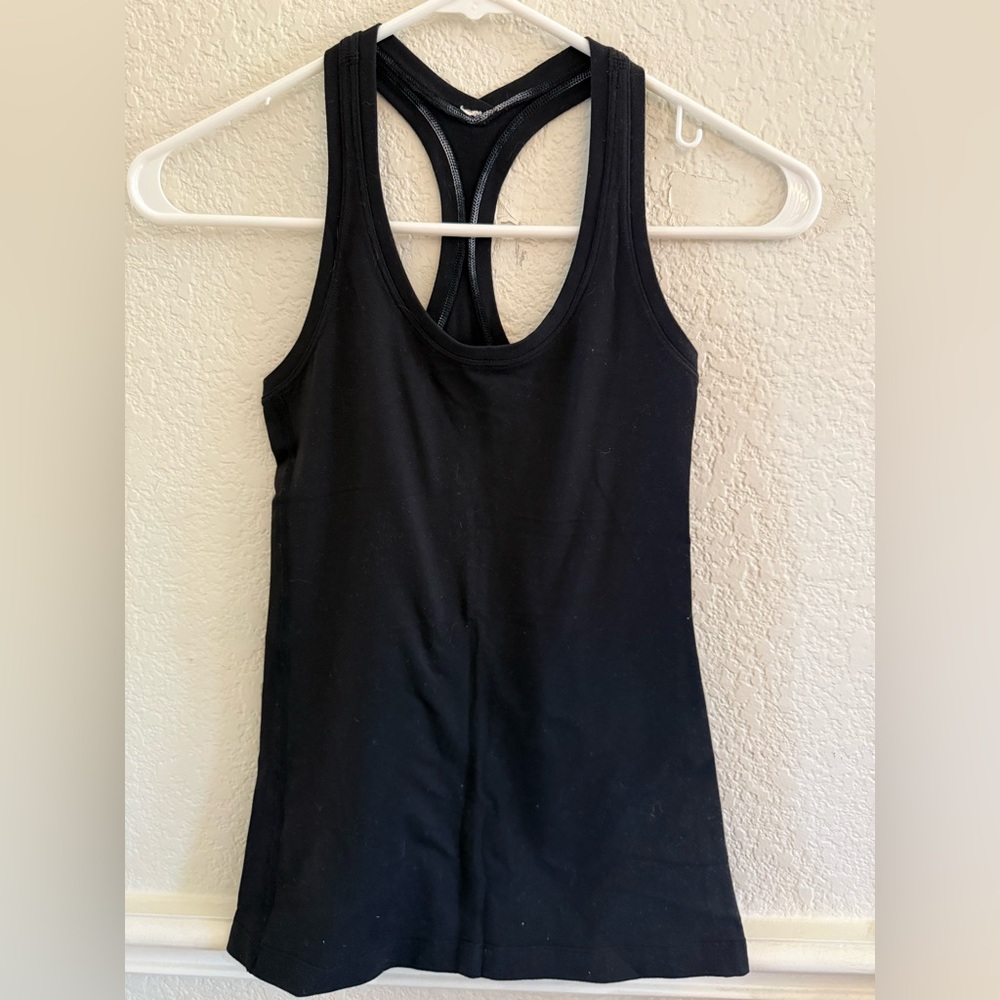 Lululemon fitted tank black size small